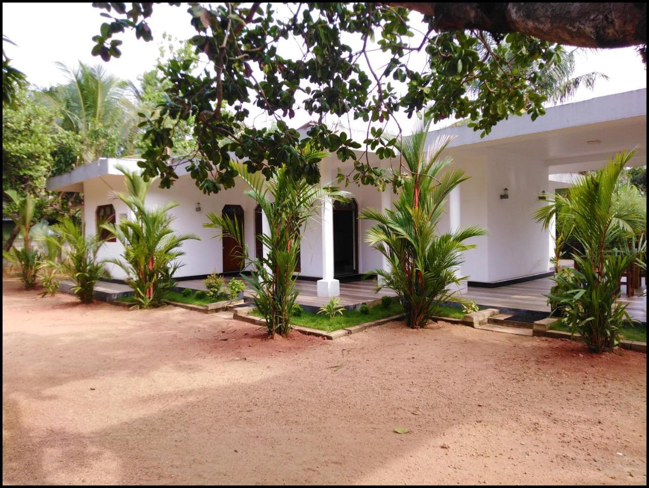 Silver Sand Villa Dambulla Buitenkant foto