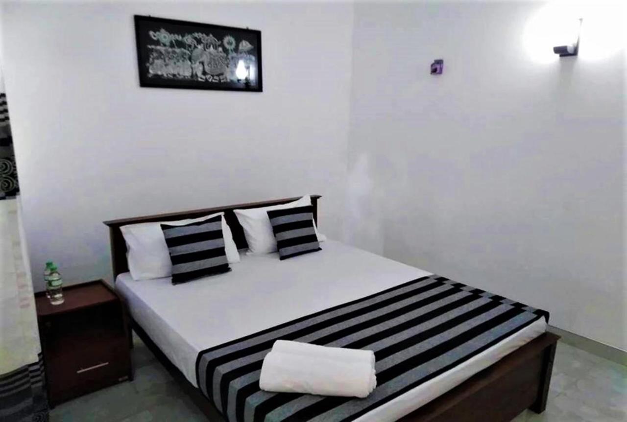 Silver Sand Villa Dambulla Buitenkant foto